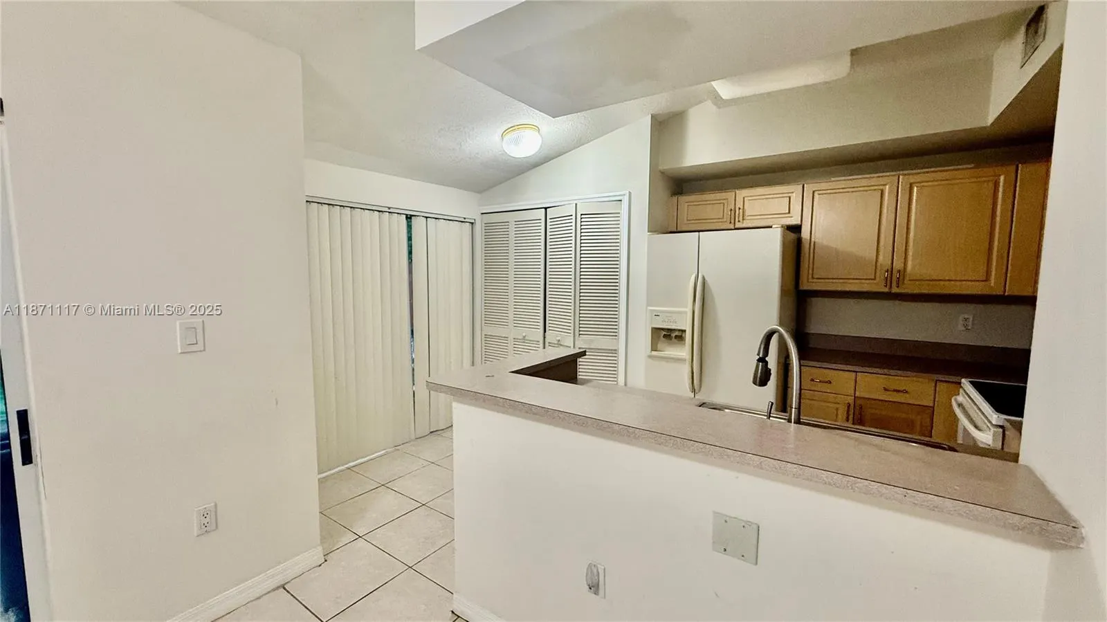 10150 SW 88th St, #106
