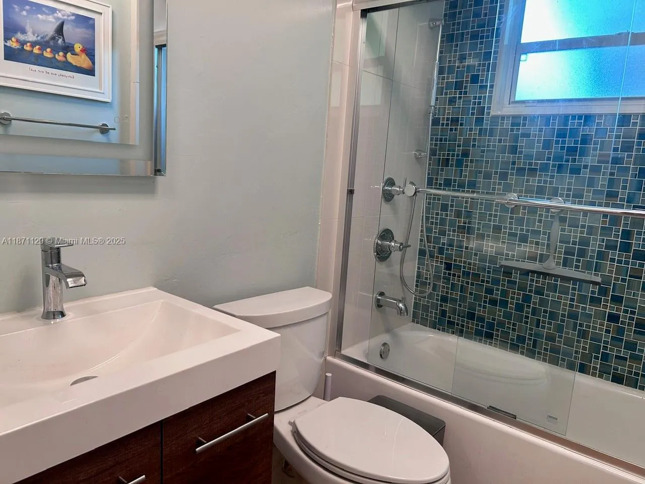881 SW 49th Ter
