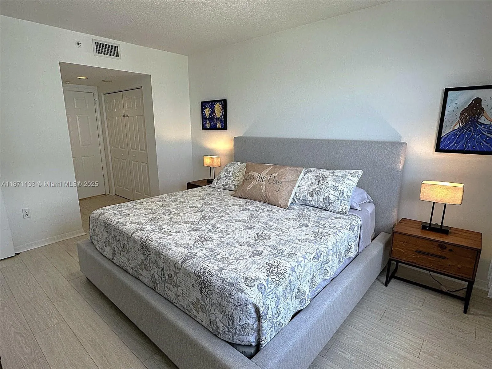 2080 S OCEAN DRIVE, #LPH06