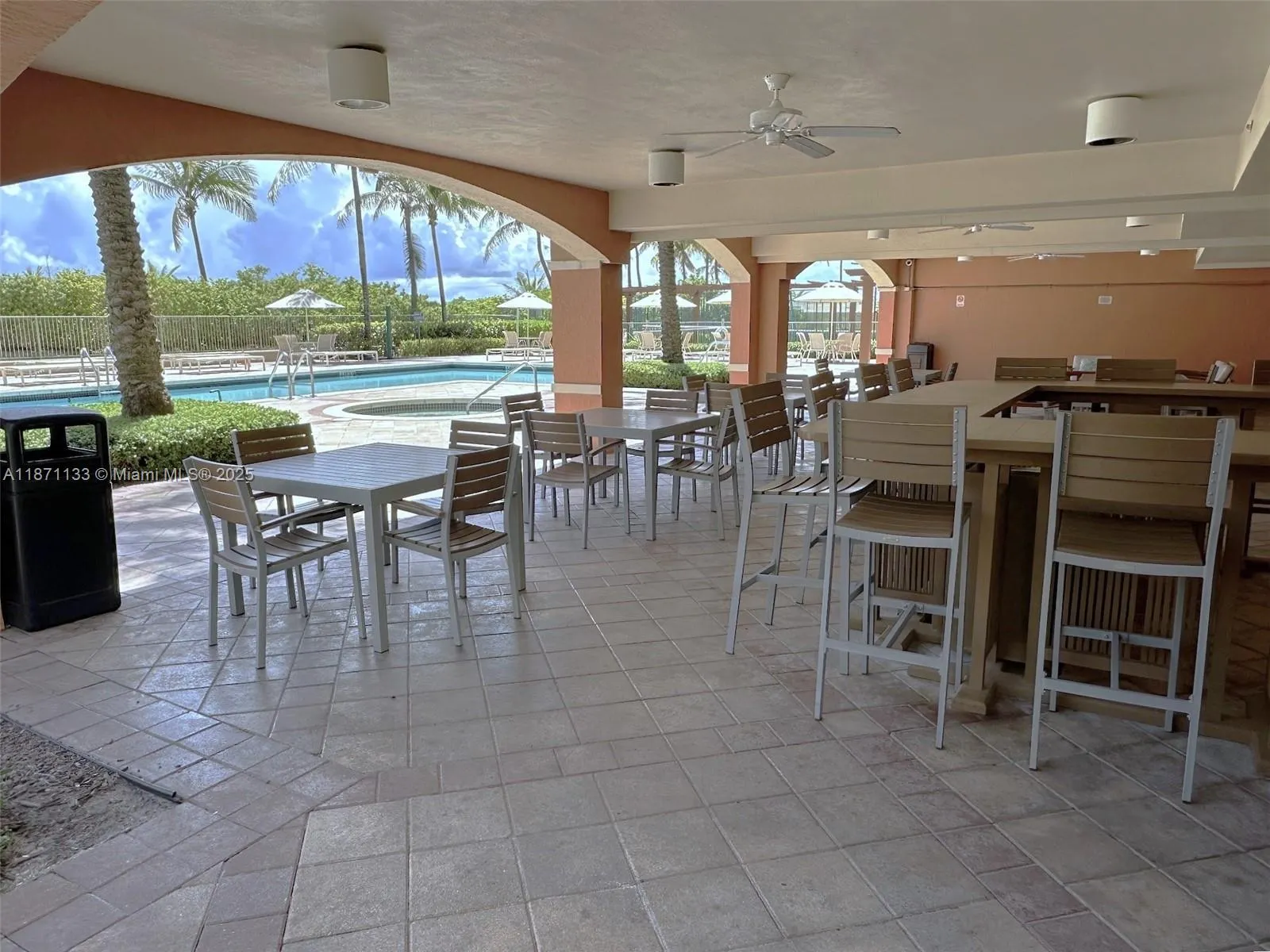 2080 S OCEAN DRIVE, #LPH06