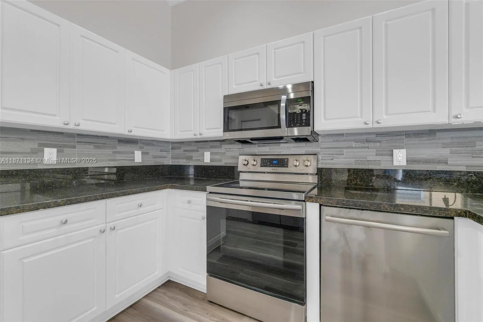 1592 Salerno Cir, #1592