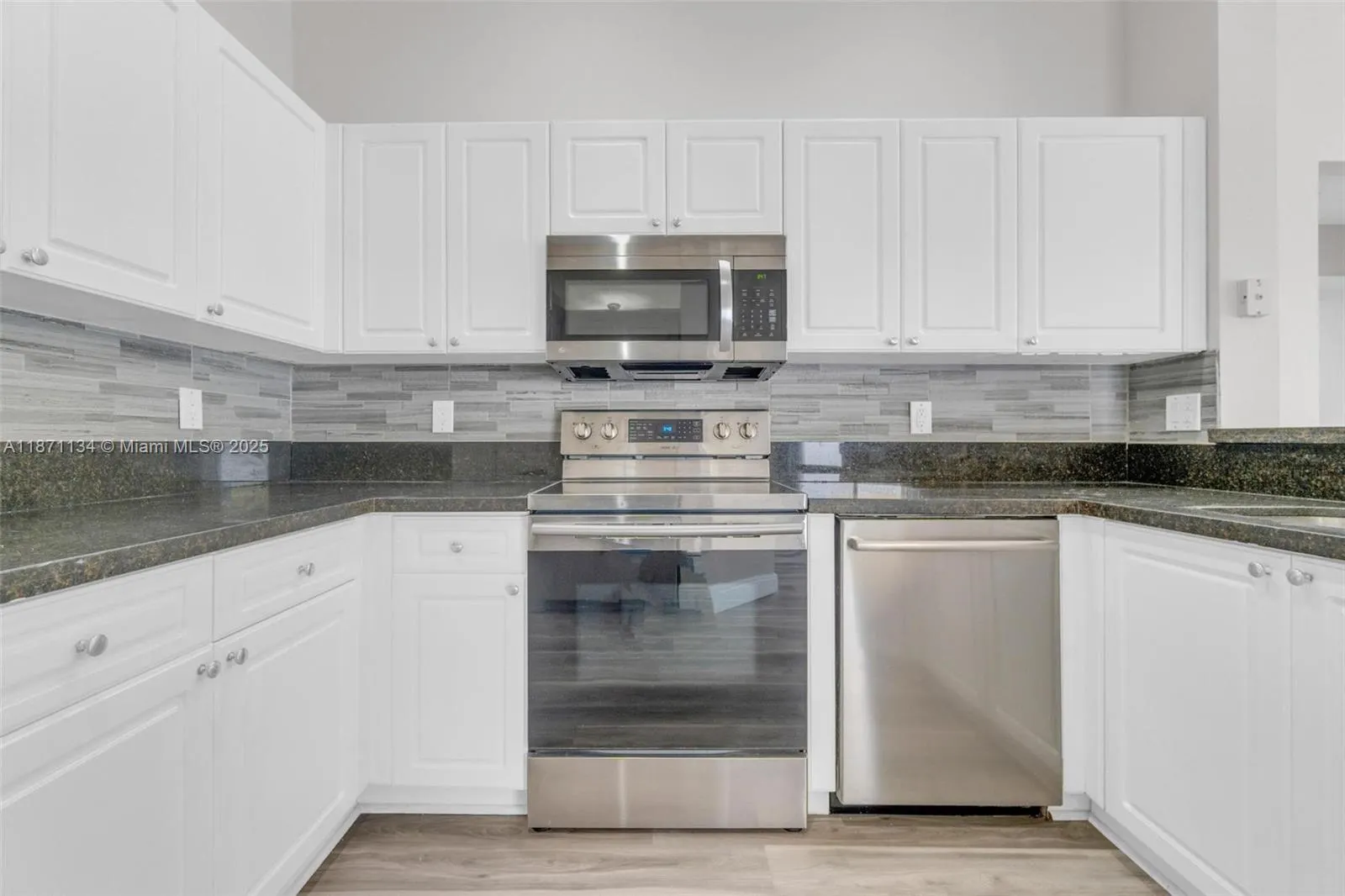 1592 Salerno Cir, #1592