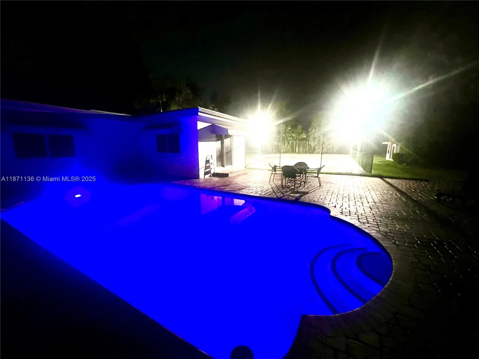 11300 Shady Lane