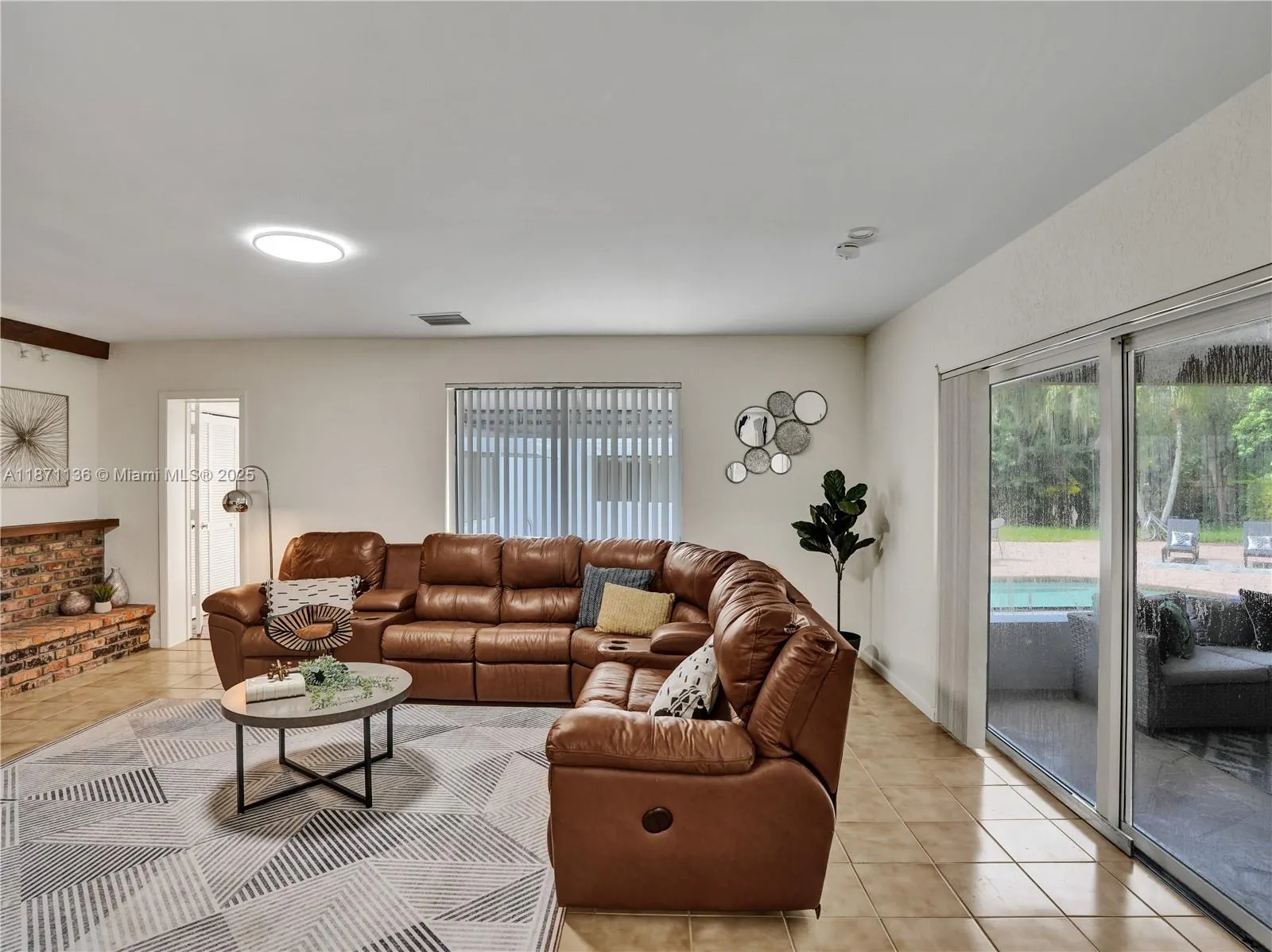 11300 Shady Lane