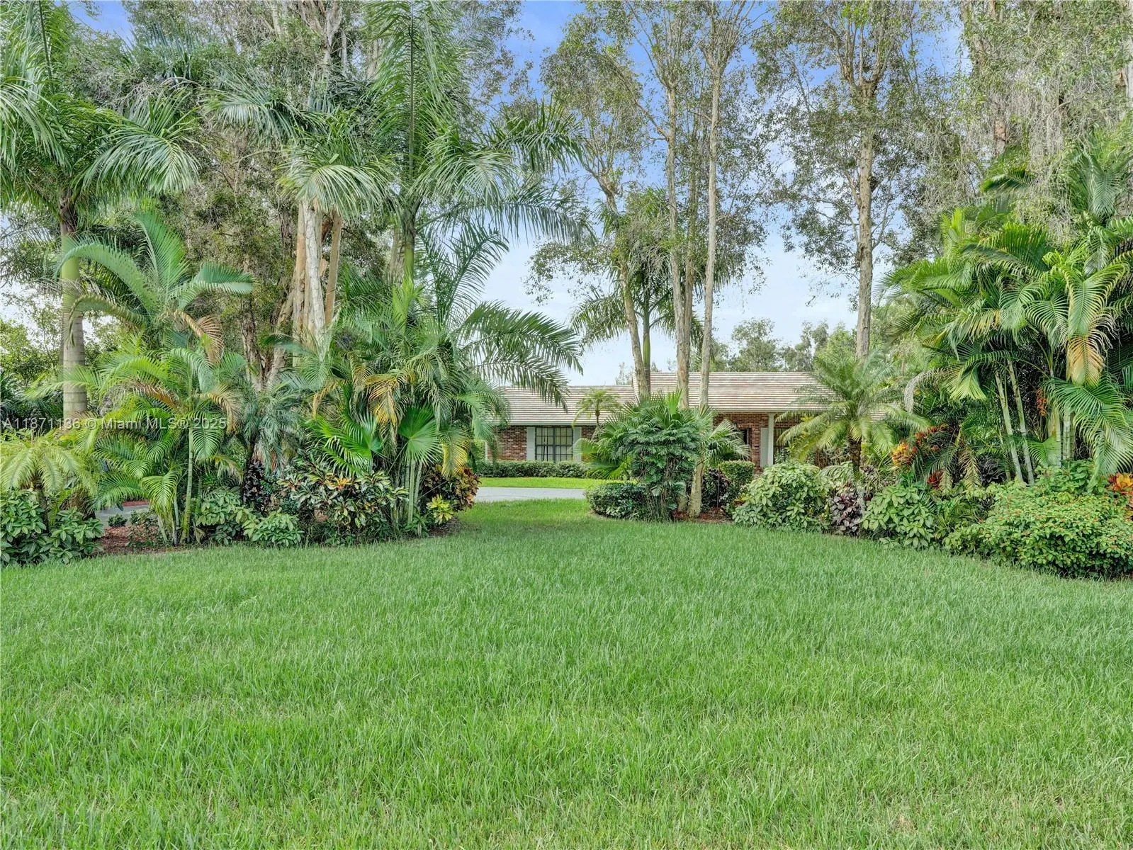 11300 Shady Lane