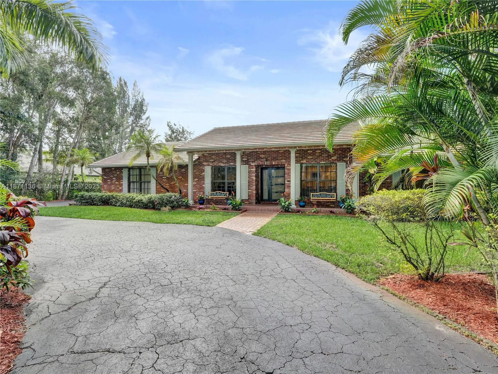 11300 Shady Lane