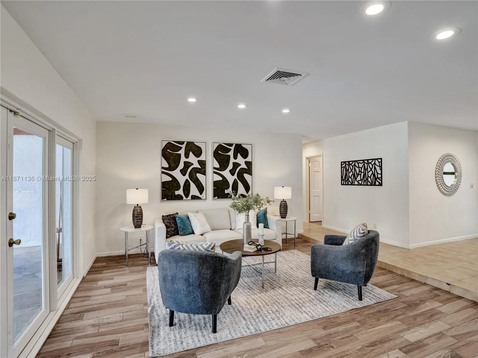 11300 Shady Lane