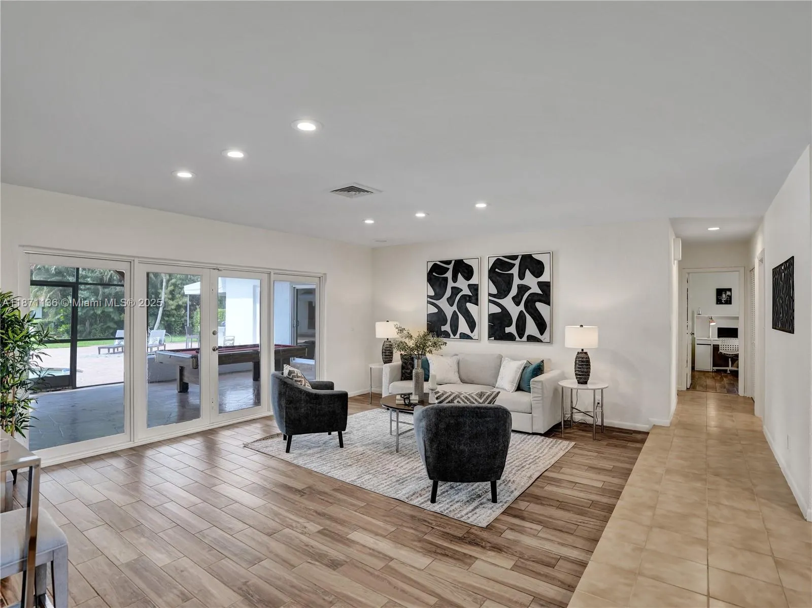 11300 Shady Lane
