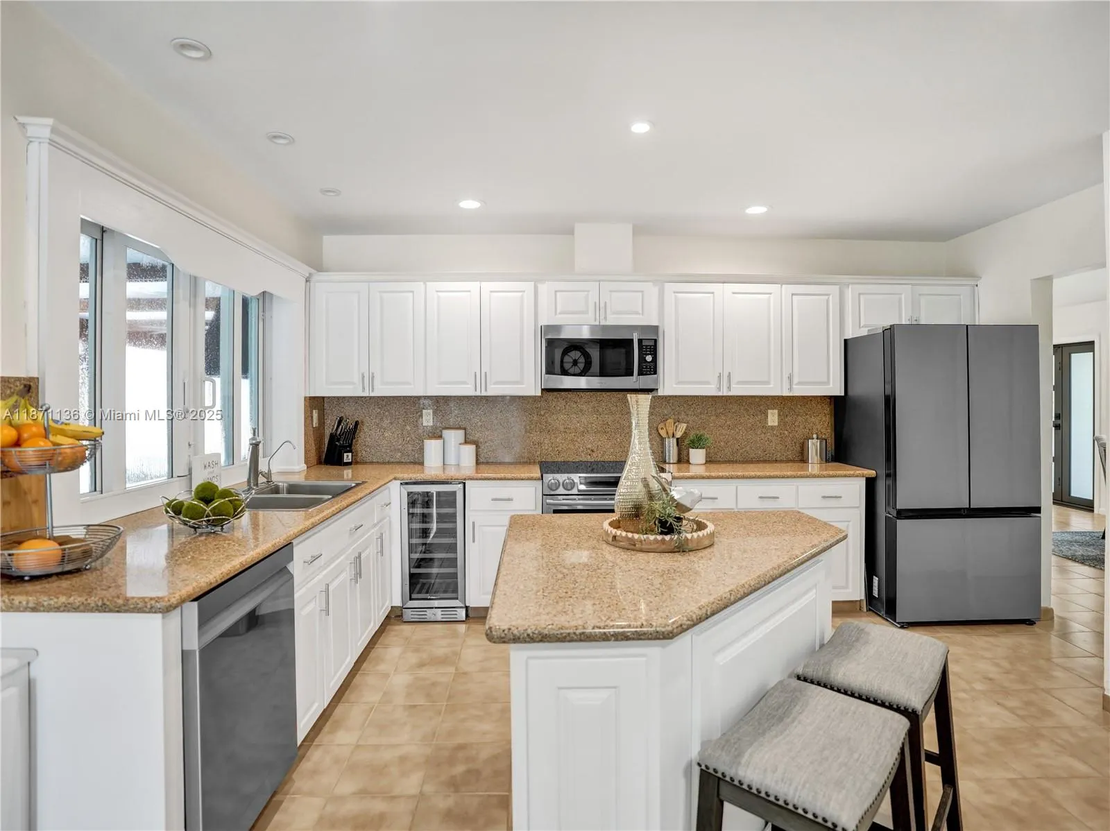11300 Shady Lane