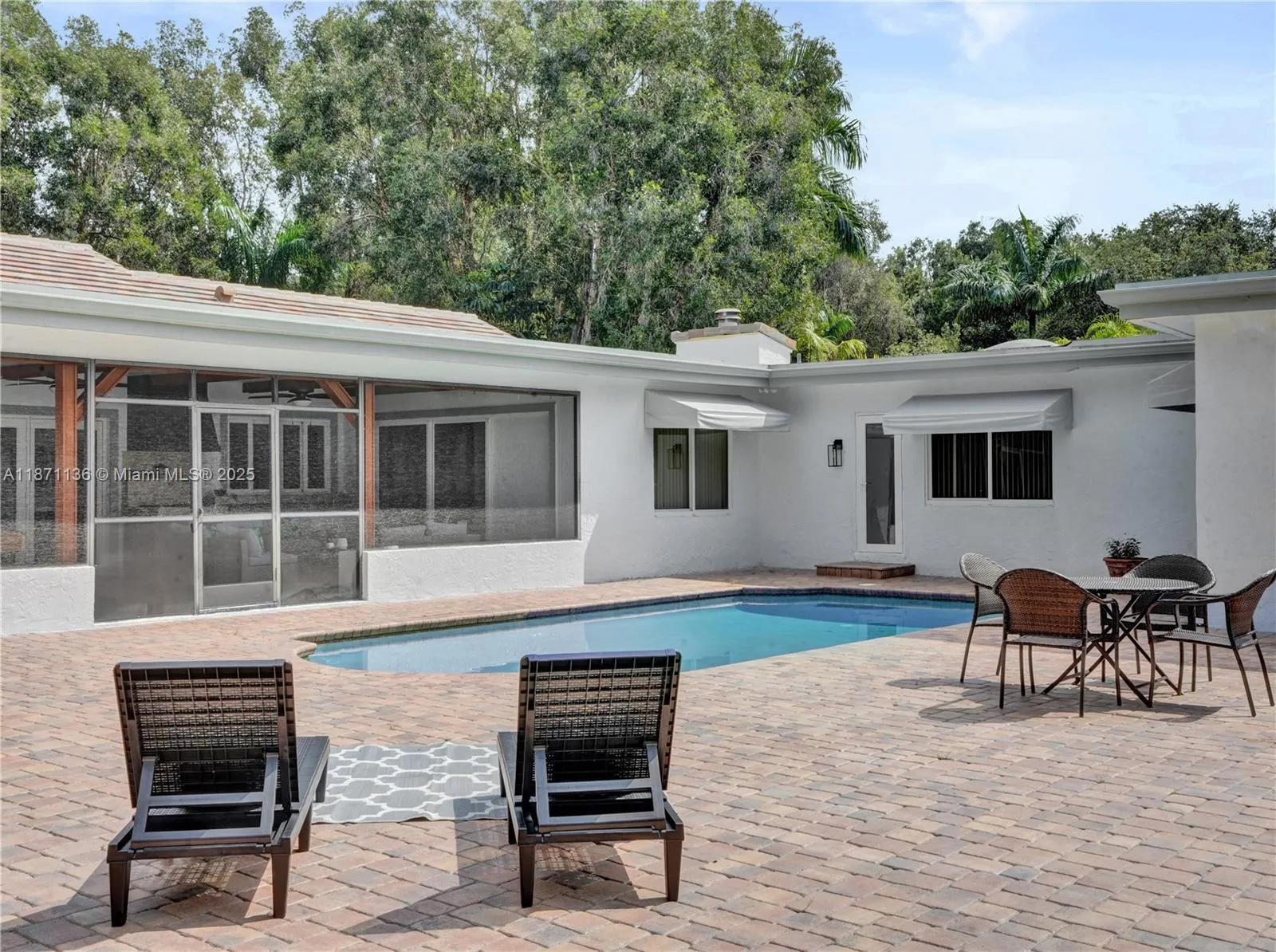 11300 Shady Lane