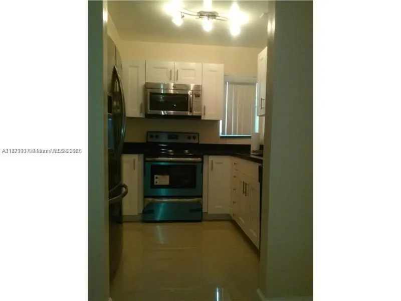 5614 Taylor, #B