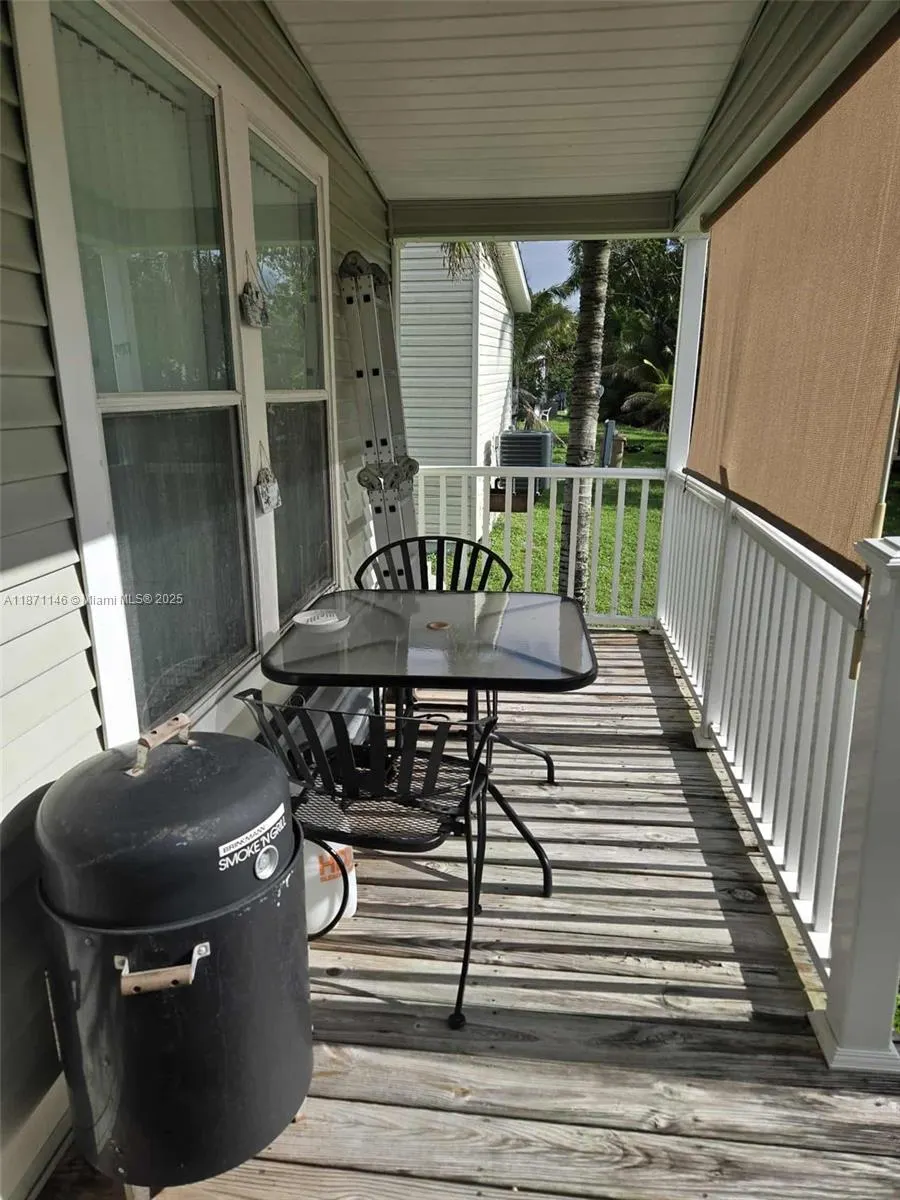 10550 W State Road 84 lot #383
