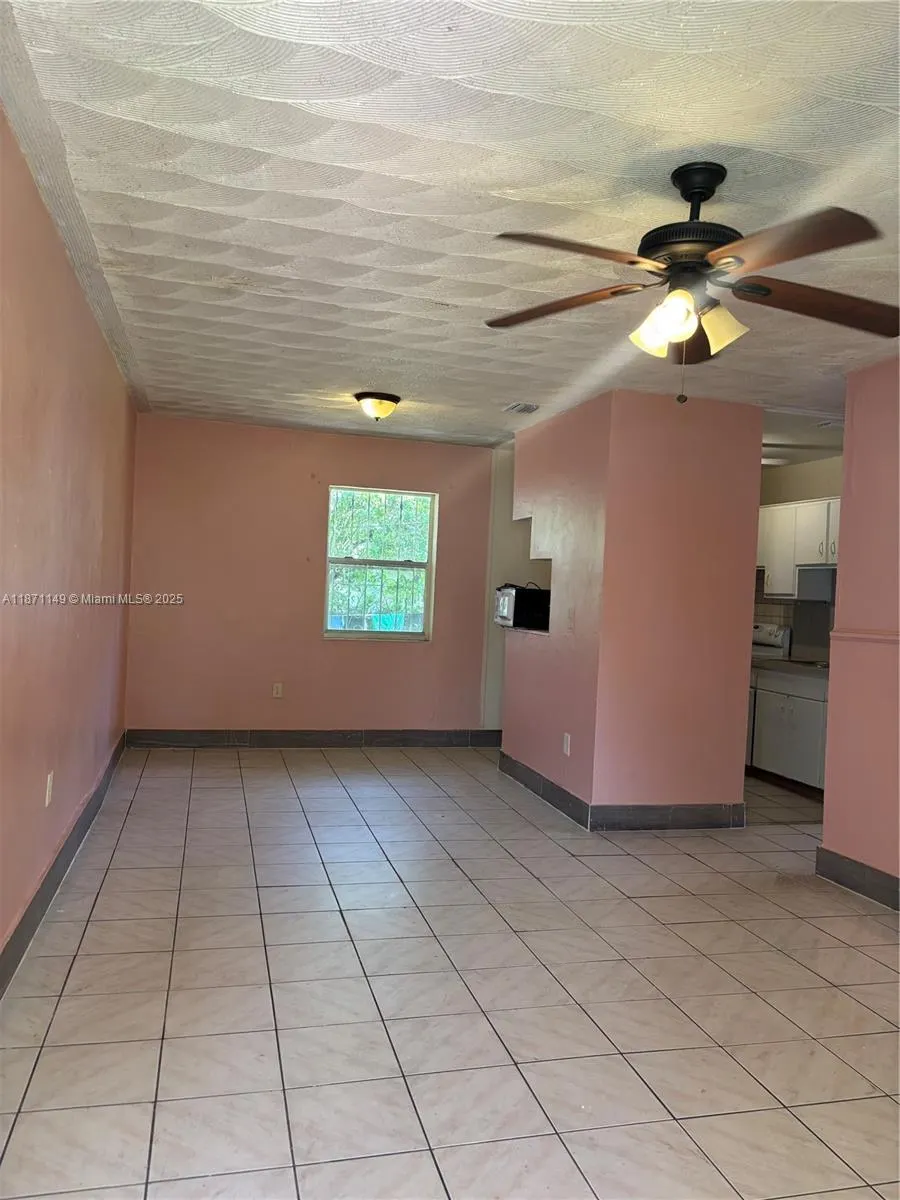 1685 NW 133rd St