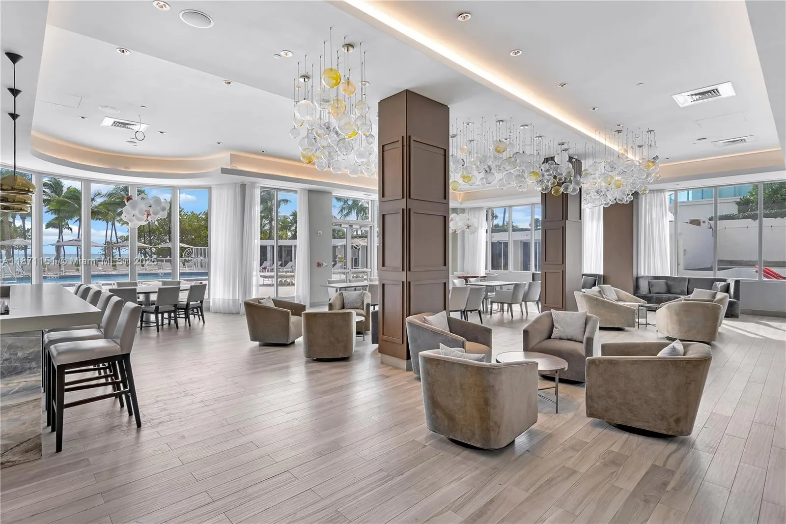10155 Collins Ave, #606