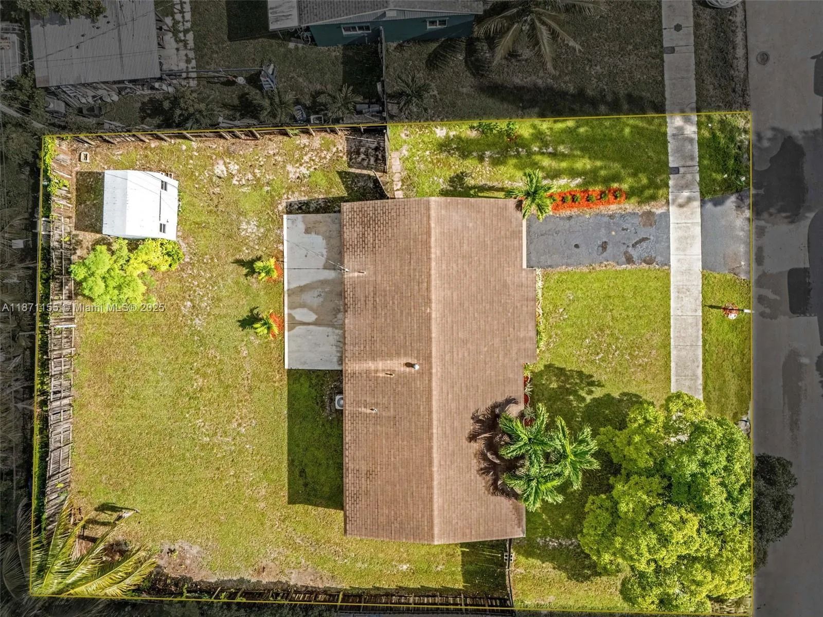 1601 SW 68th Ter