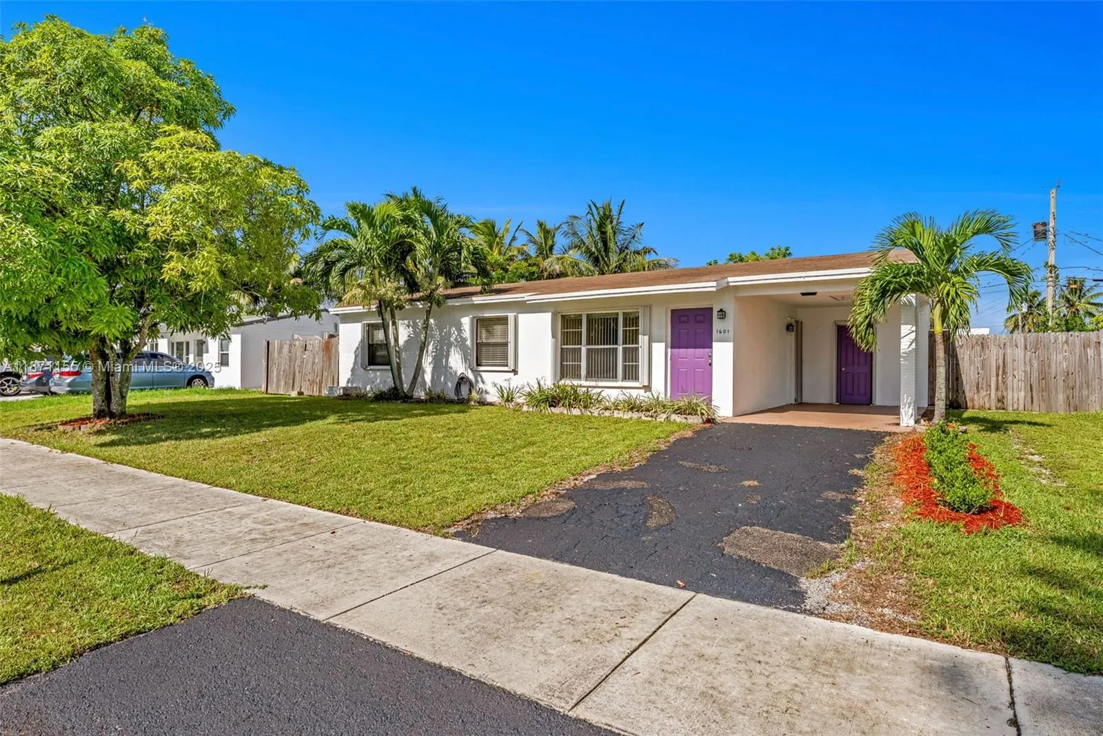1601 SW 68th Ter