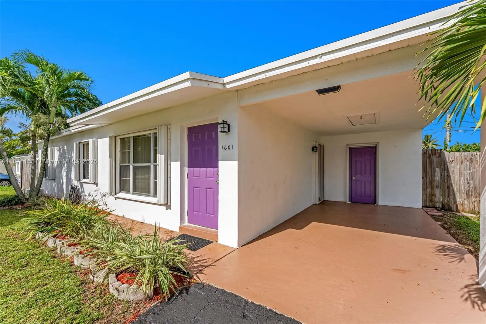 1601 SW 68th Ter