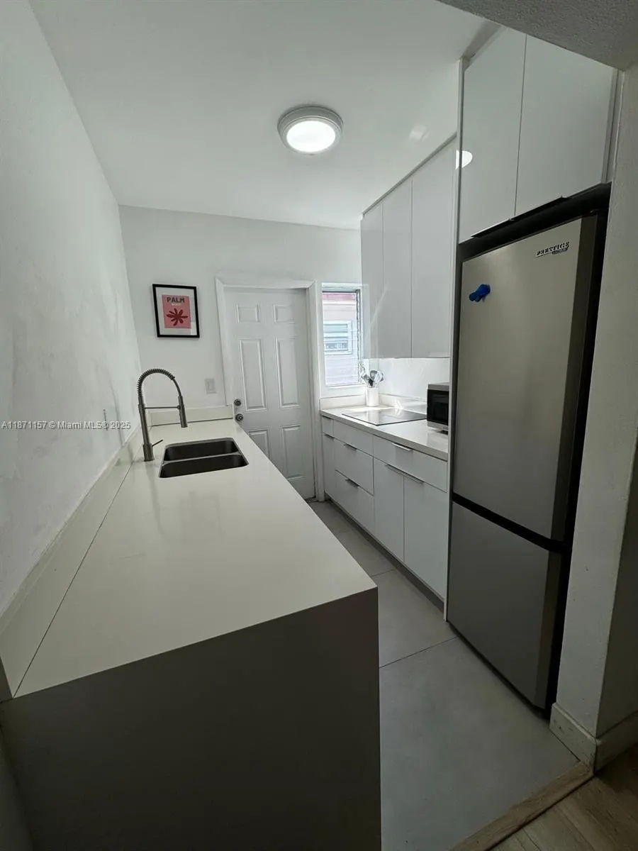 543 Meridian Ave, #12