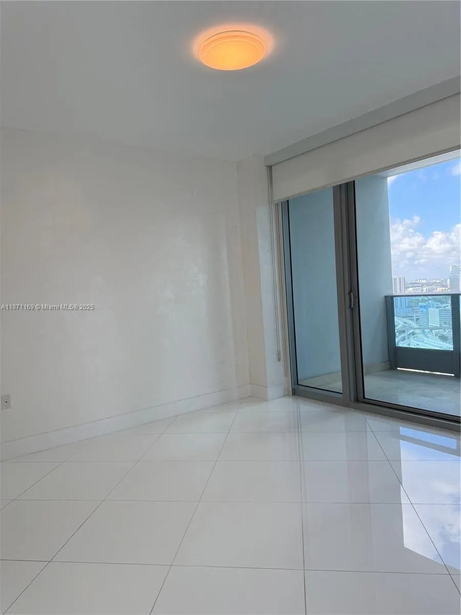 200 Biscayne Boulevard Way, #3109