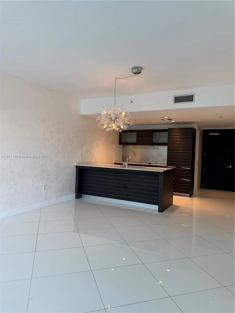200 Biscayne Boulevard Way, #3109