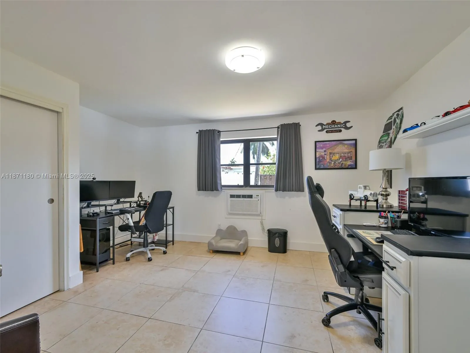 104 N 31st Ct