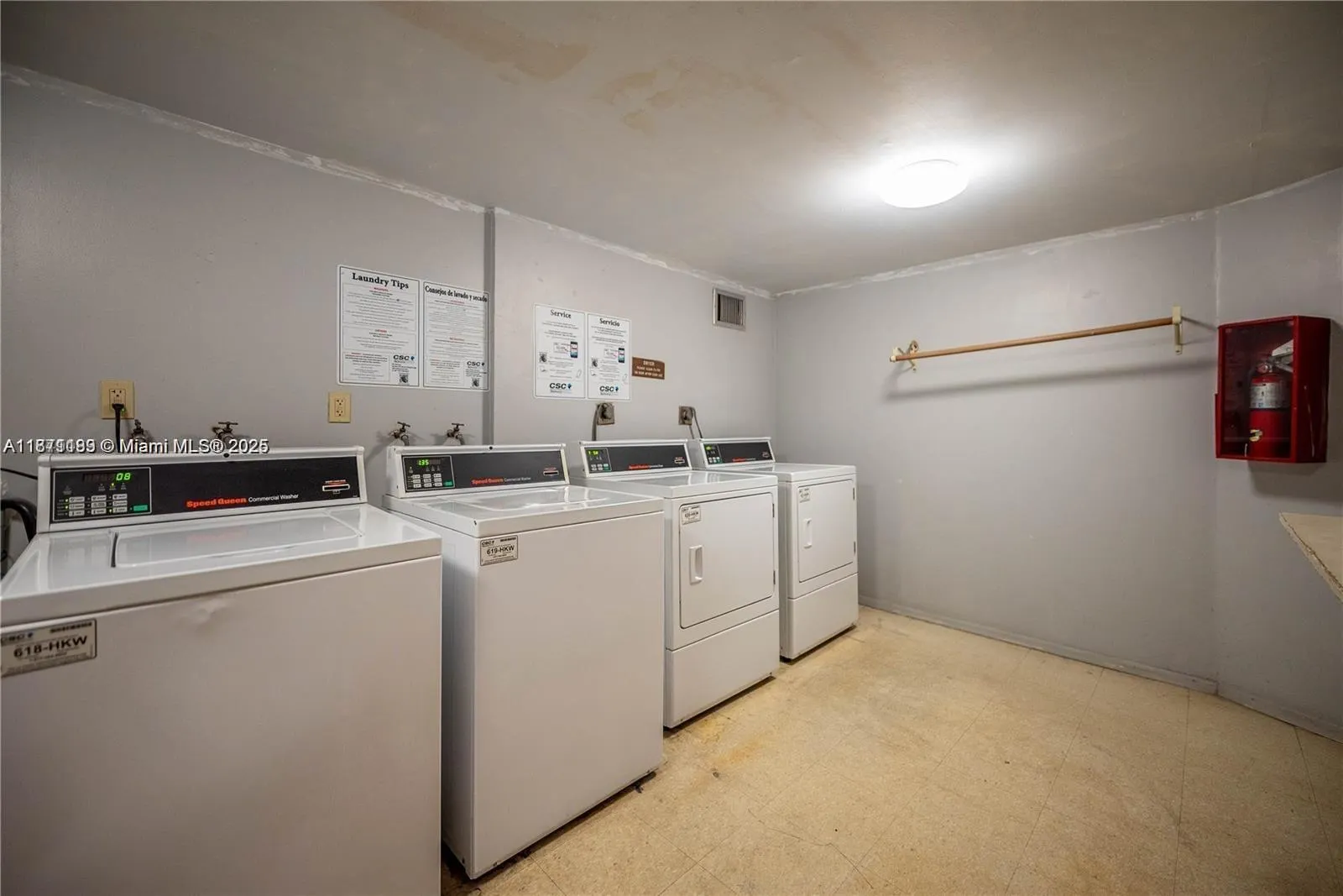1351 NE Miami Gardens Dr, #511E