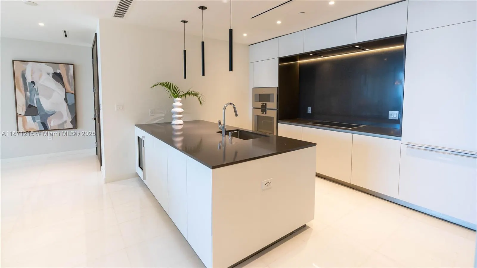 300 Biscayne Blvd Way, #503C