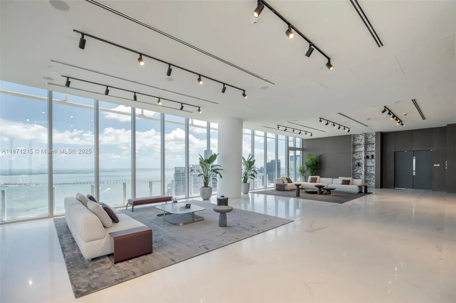 300 Biscayne Blvd Way, #503C