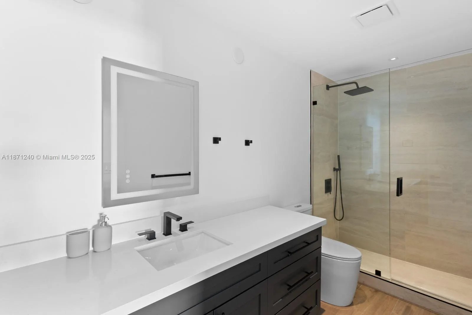 251 Crandon Blvd, #1036