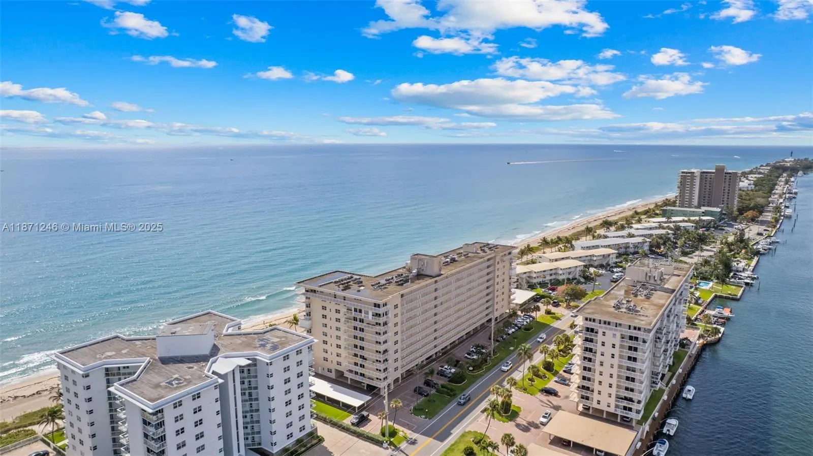 1051 Hillsboro Mile, #805E