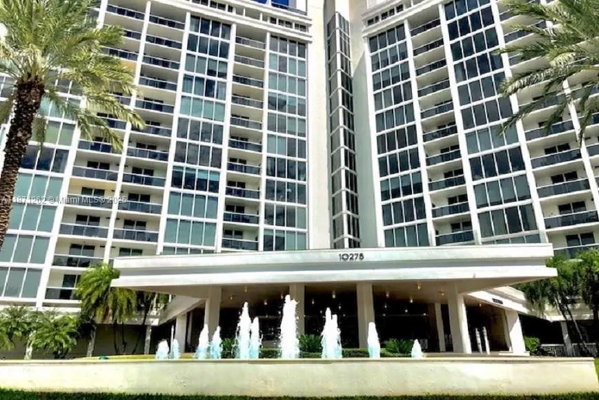 10275 Collins Ave, #224