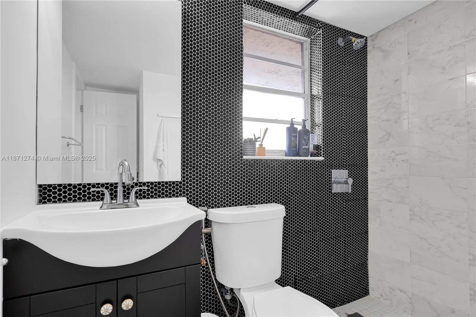 830 NW 87th Ave, #406