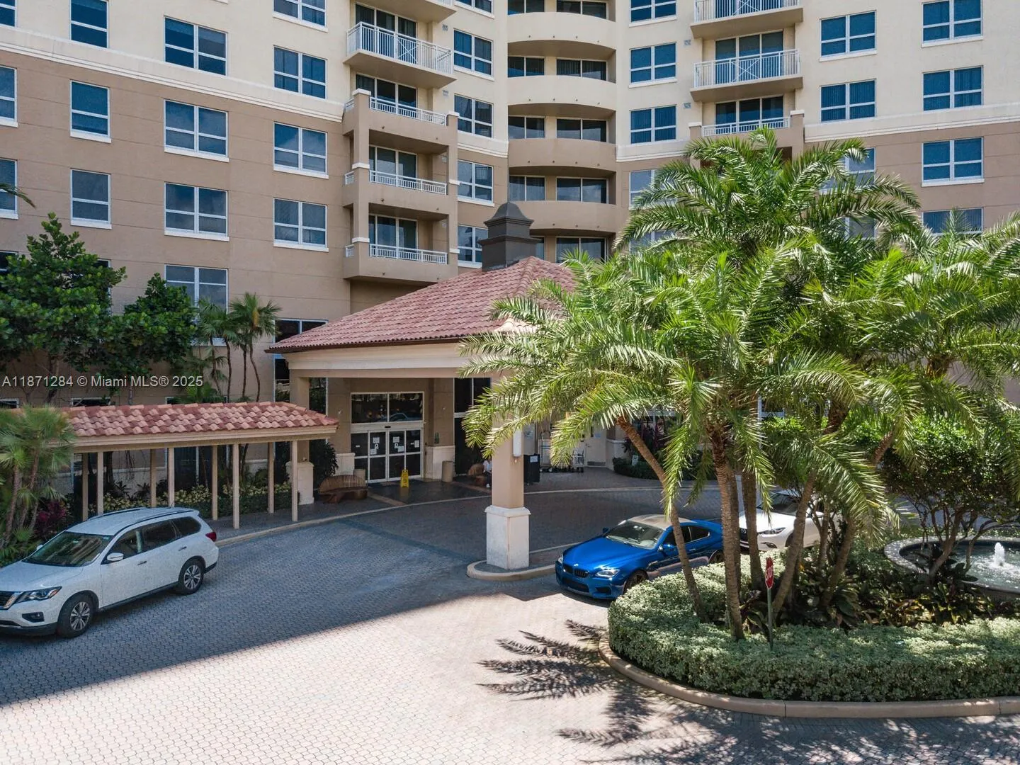 19501 W Country Club Dr, #1410
