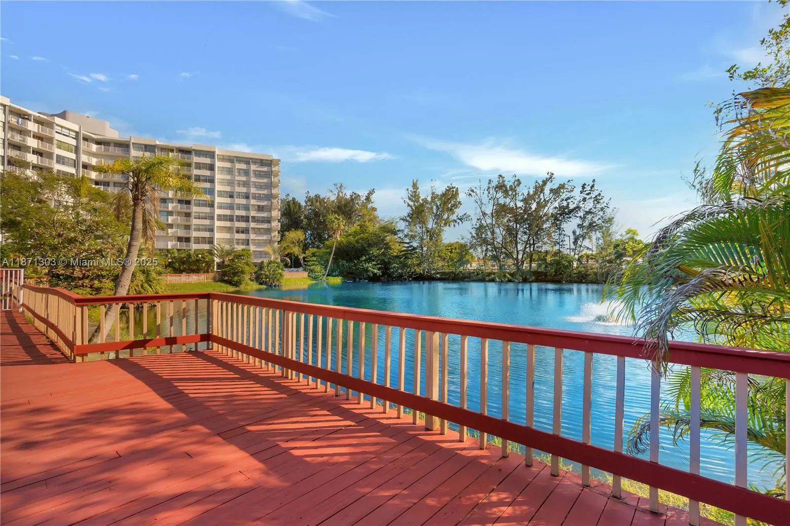 1300 NE Miami Gardens Dr, #517E