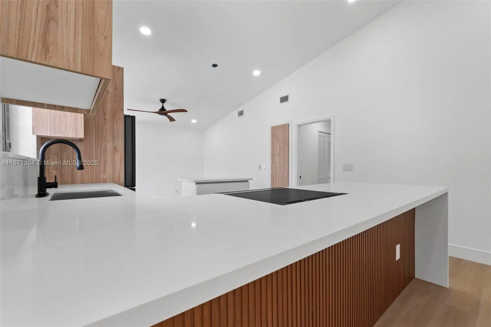 1720 SW 86th Ave