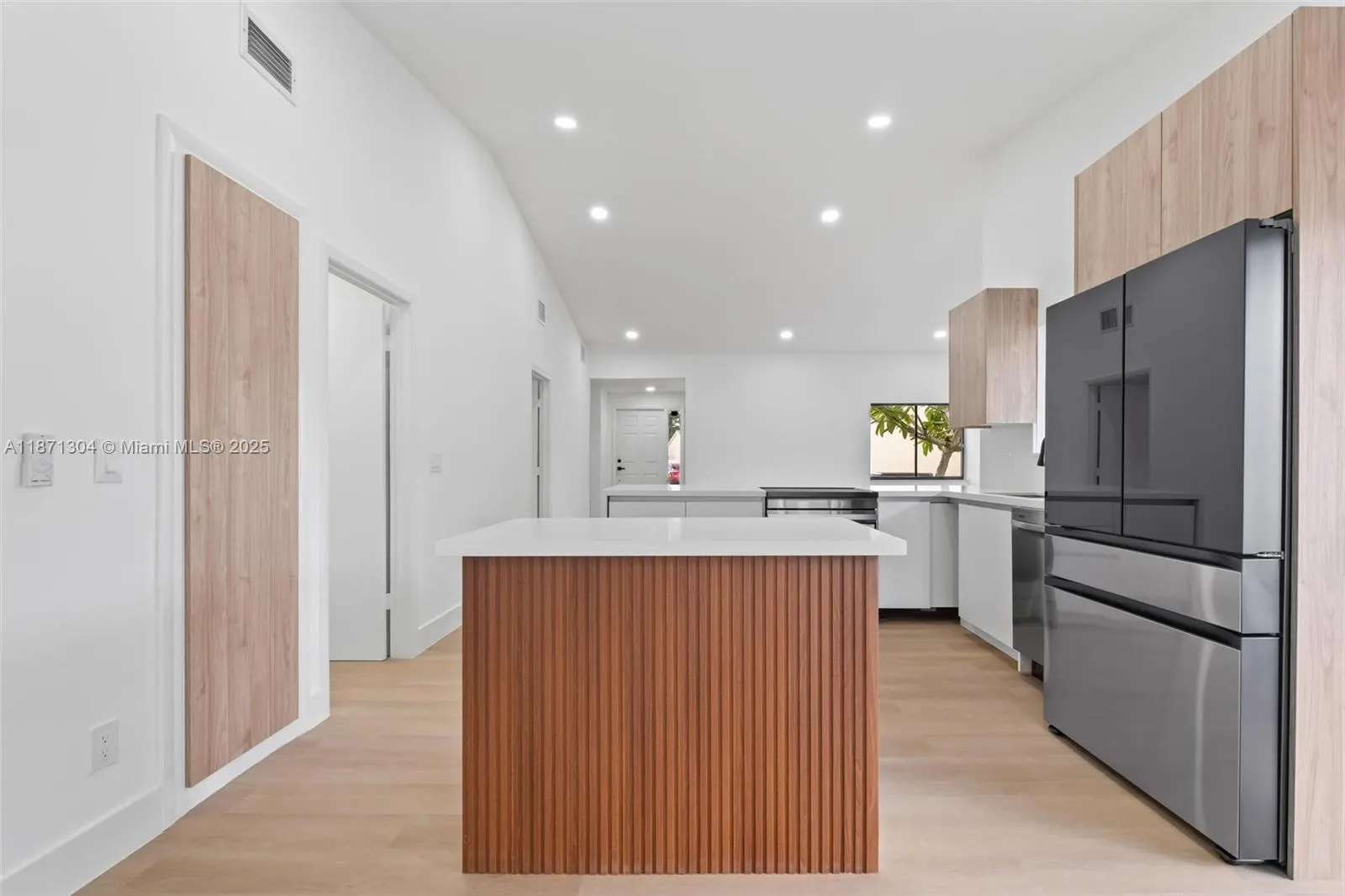 1720 SW 86th Ave
