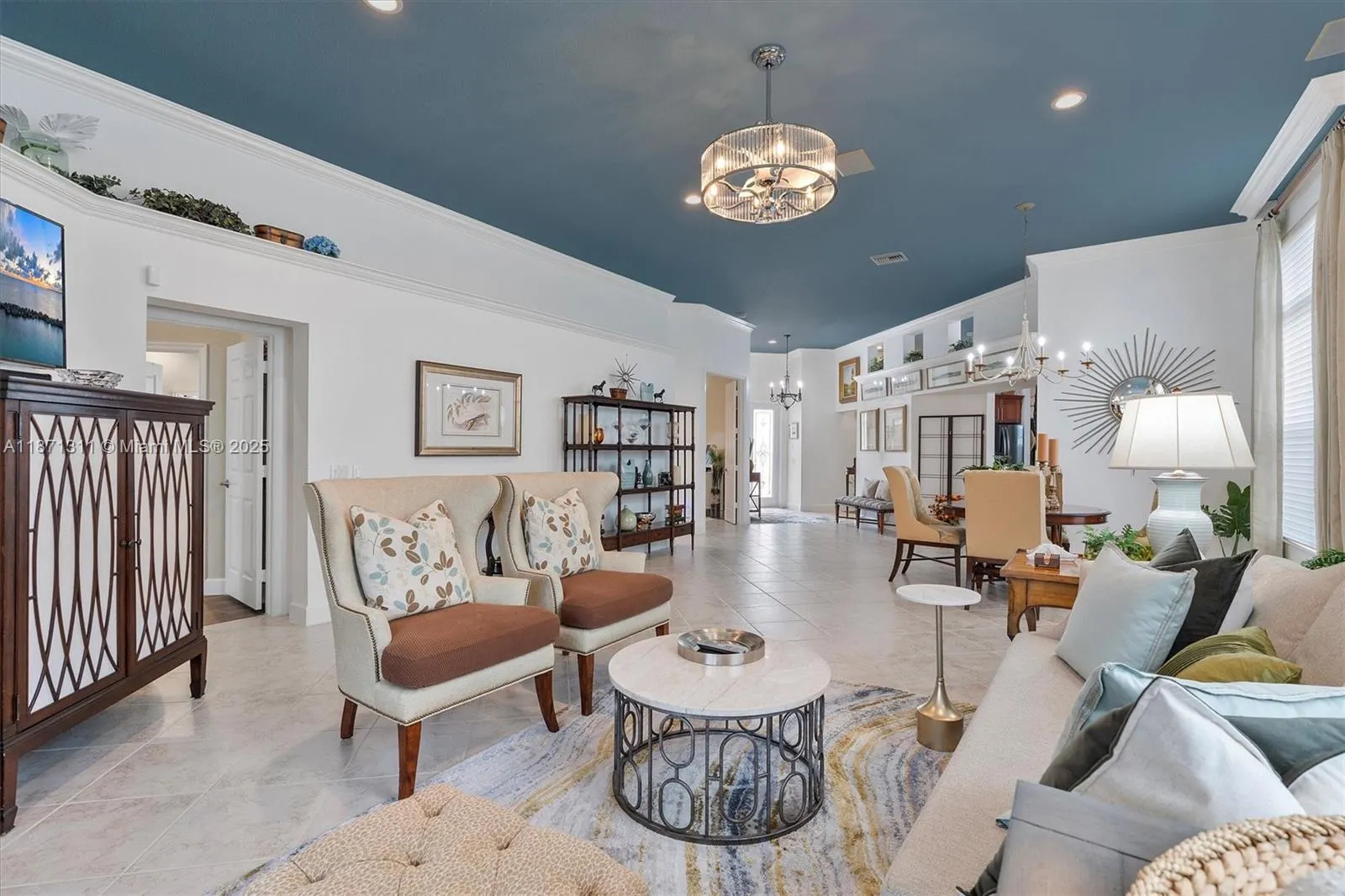2557 Bay Pointe Dr