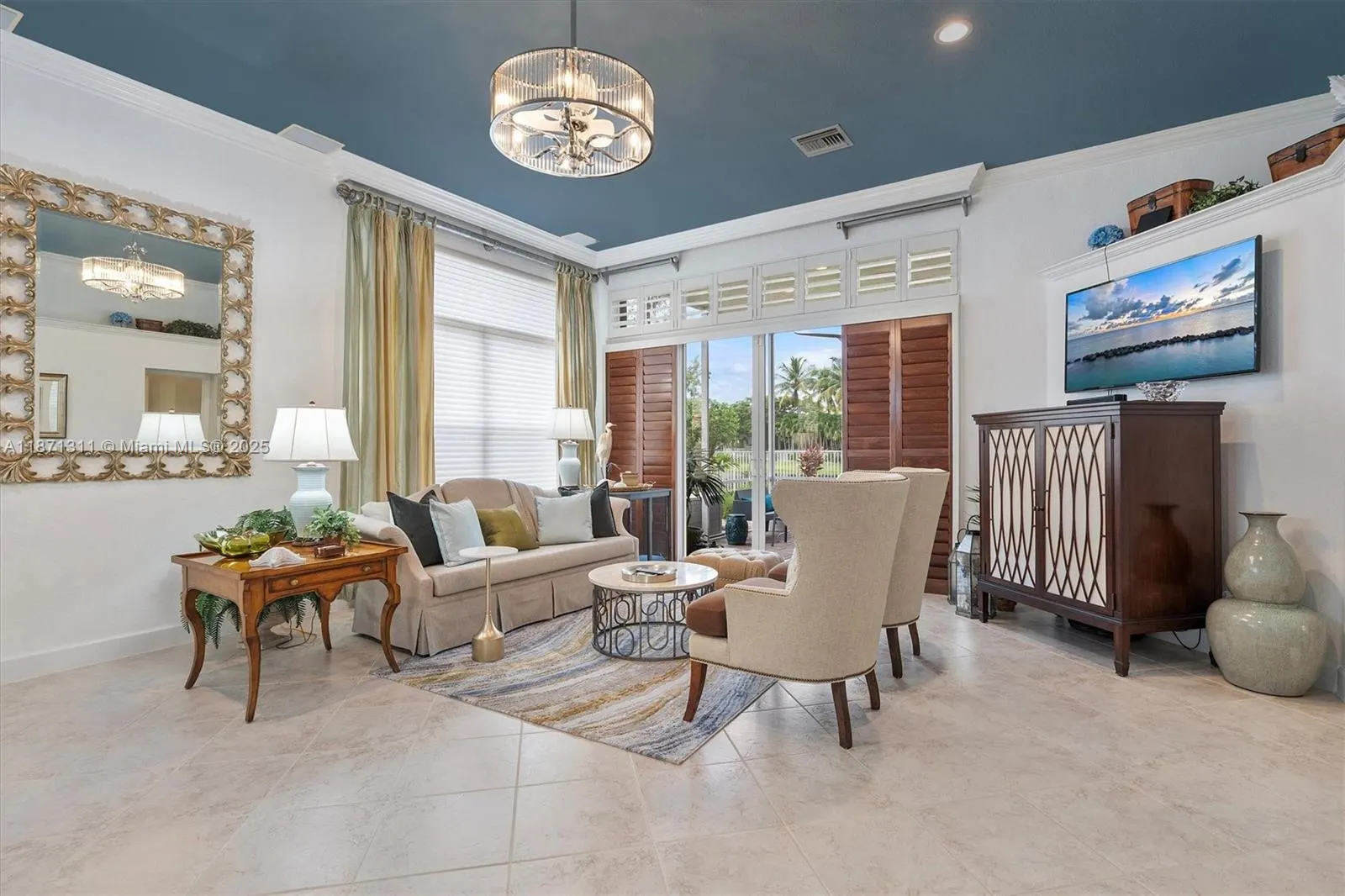 2557 Bay Pointe Dr