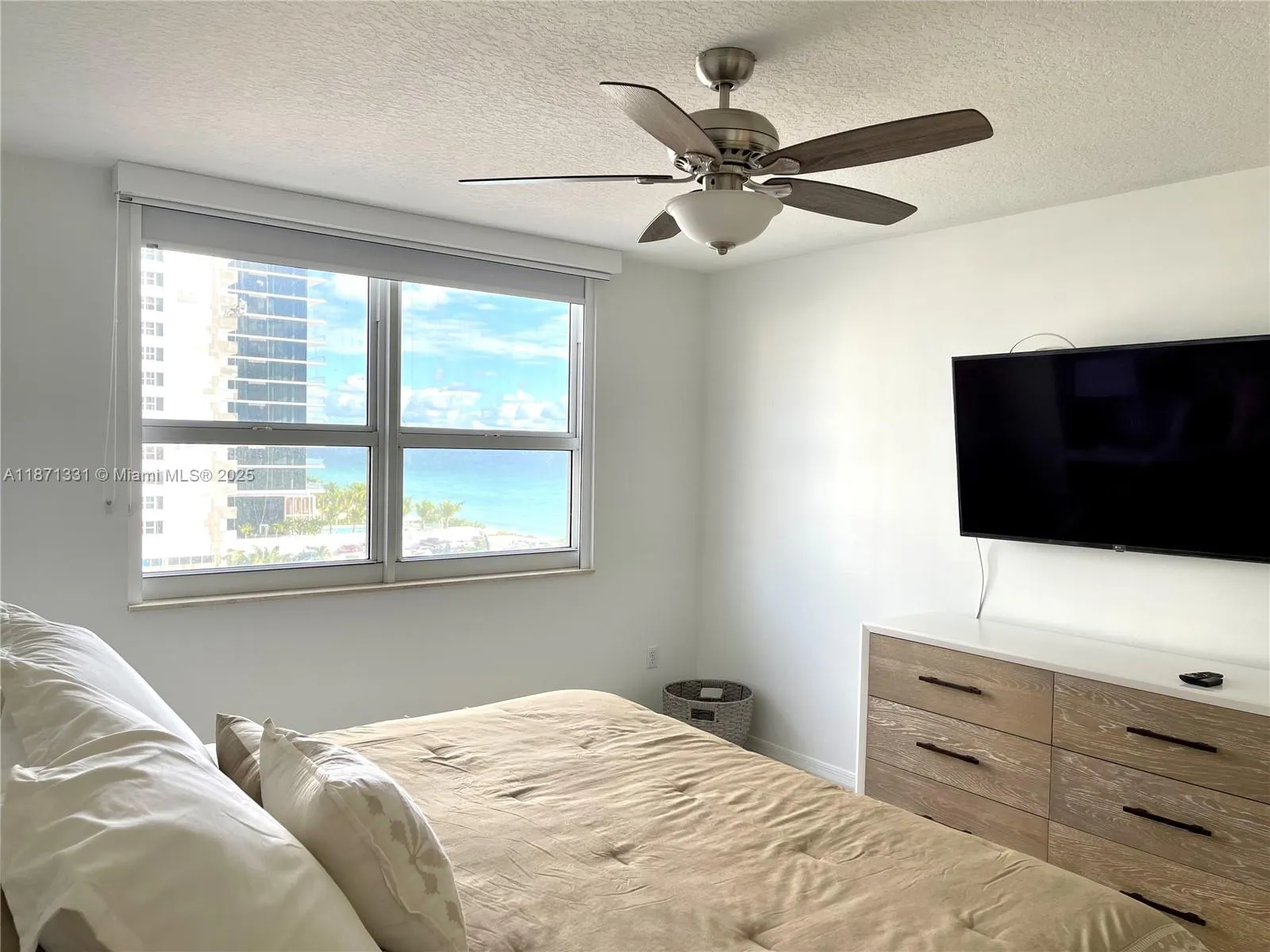 2080 S Ocean Dr, #604