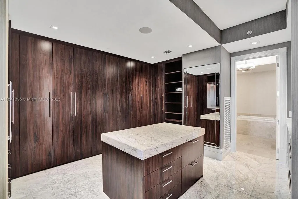 9705 Collins Ave, #702N