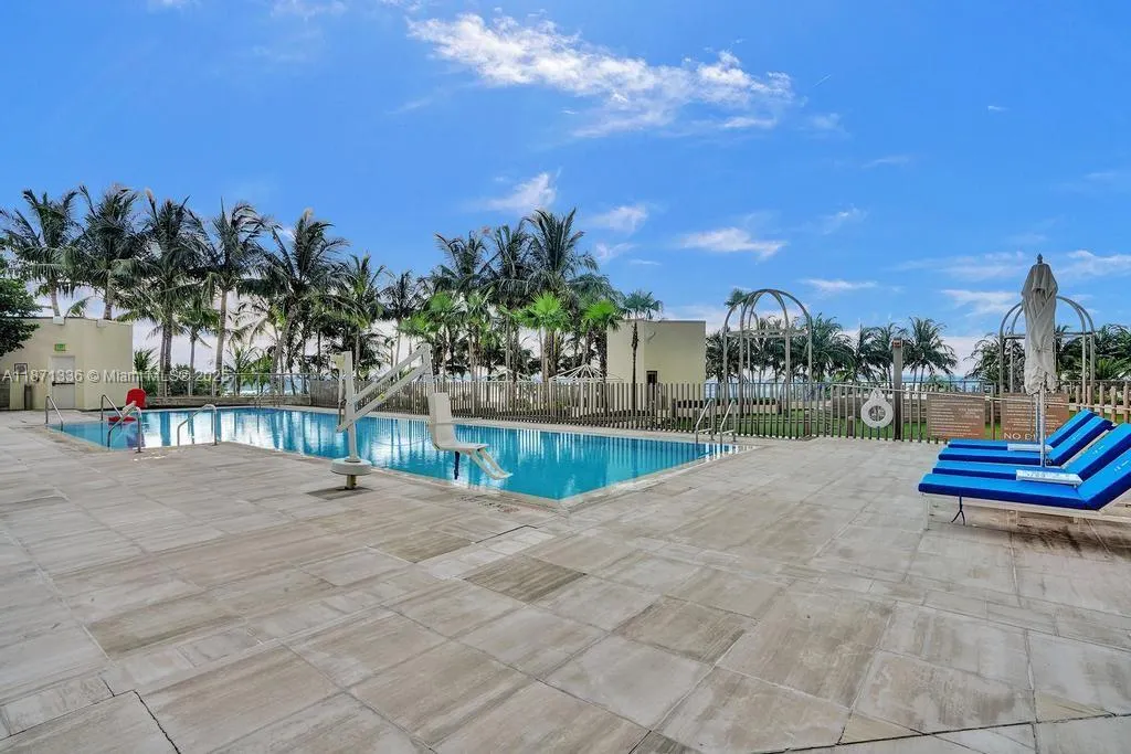 9705 Collins Ave, #702N