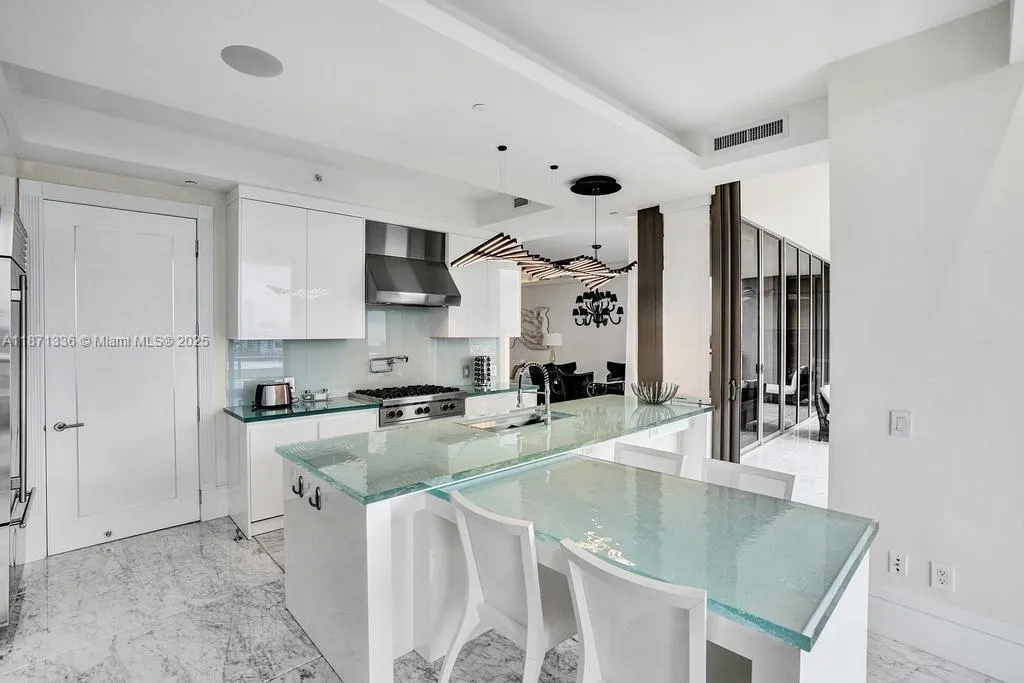 9705 Collins Ave, #702N