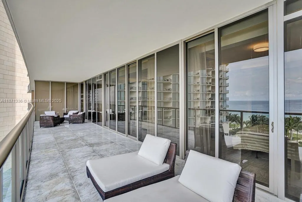 9705 Collins Ave, #702N