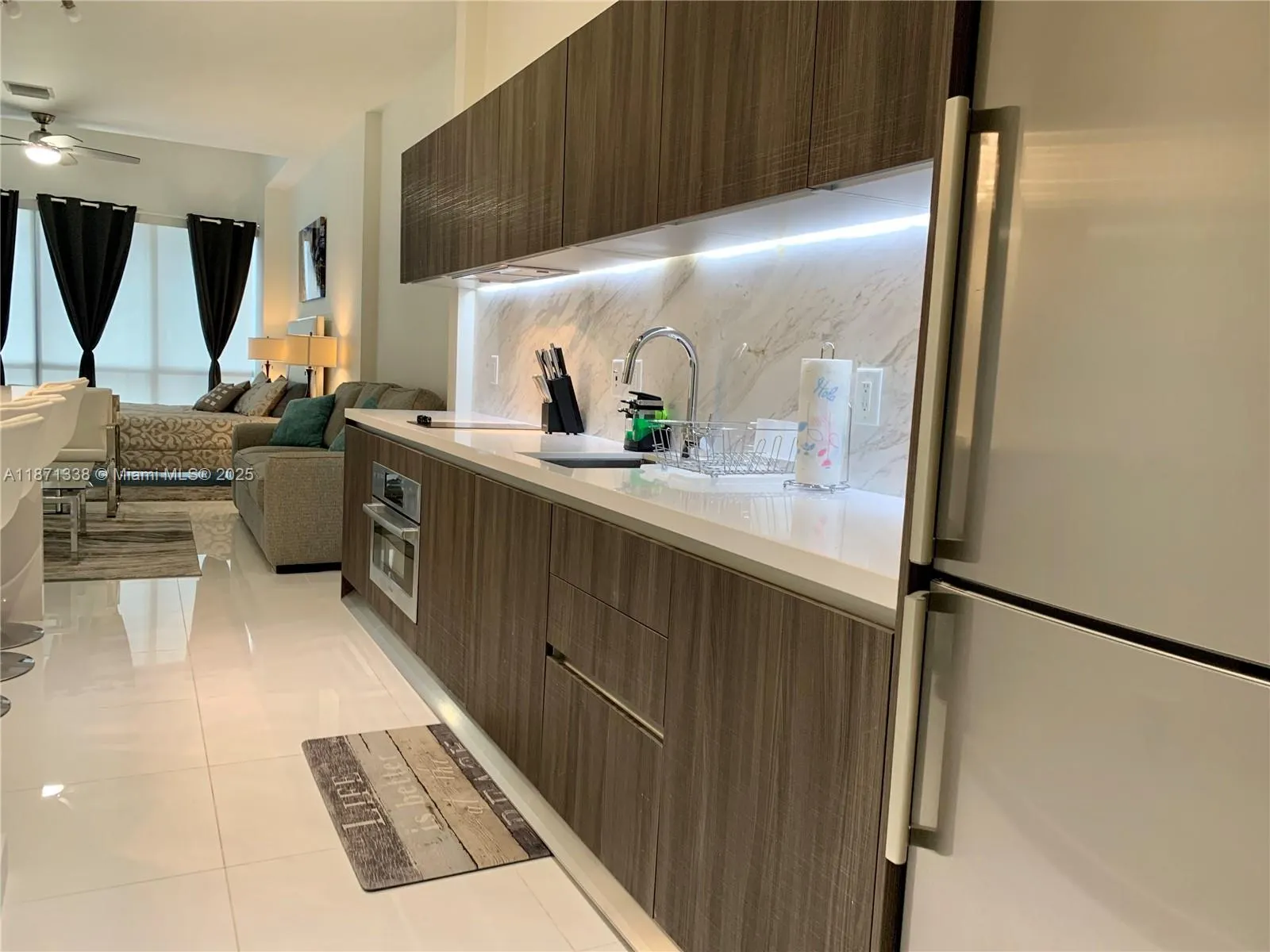 851 NE 1 Ave, #502