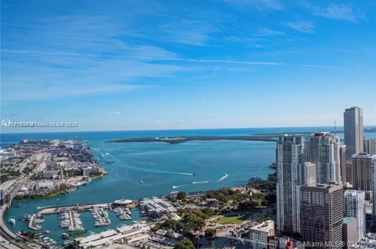 851 NE 1 Ave, #502