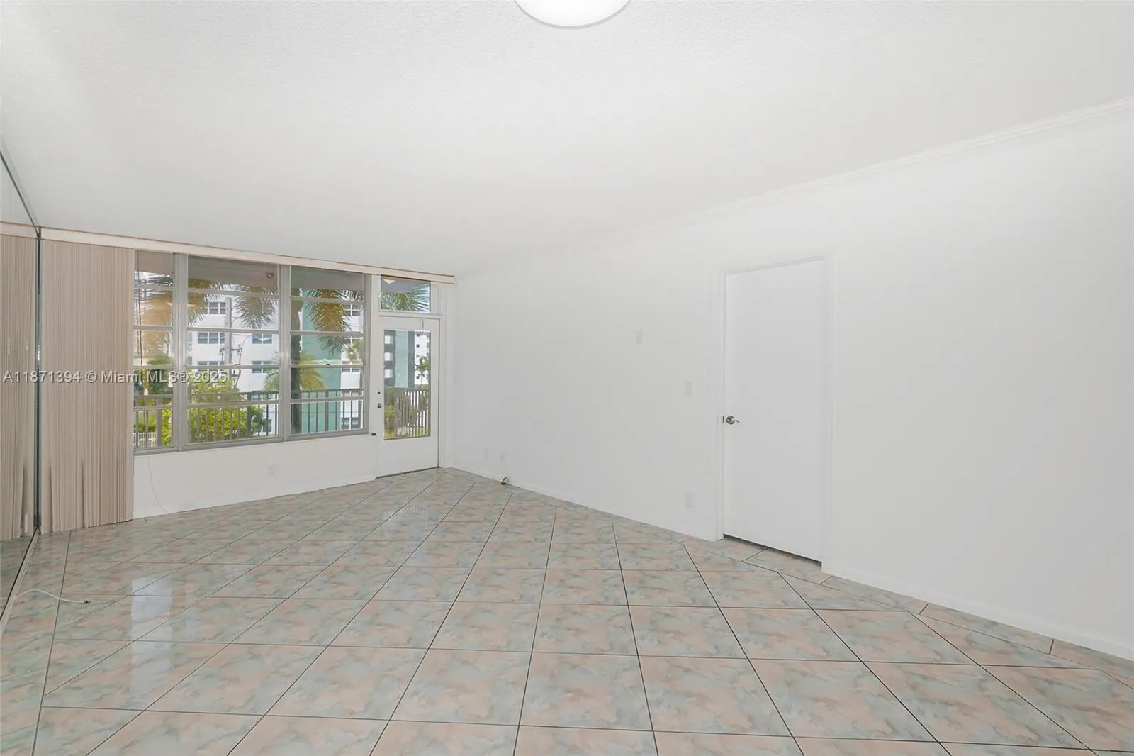 3181 S Ocean Dr, #302