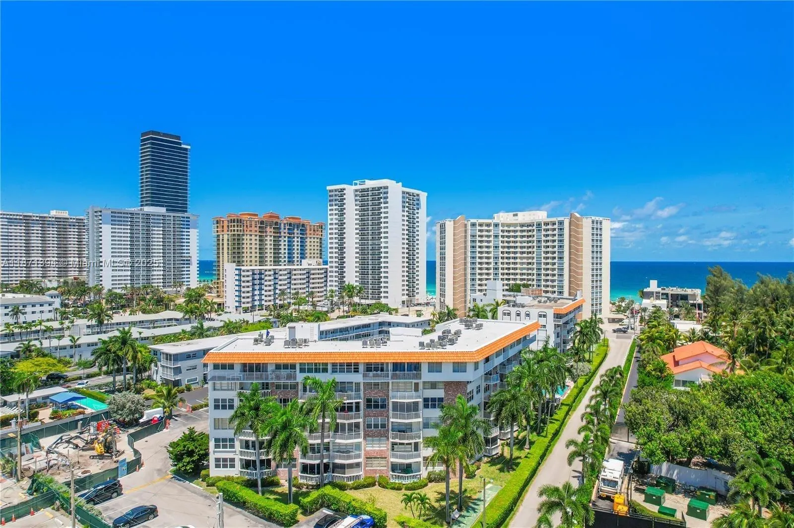 3181 S Ocean Dr, #302