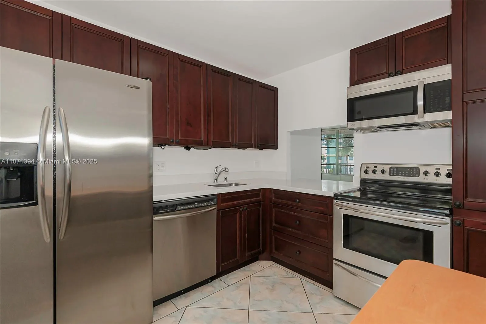 3181 S Ocean Dr, #302