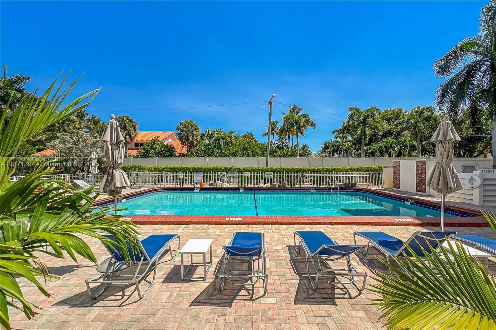 3181 S Ocean Dr, #302