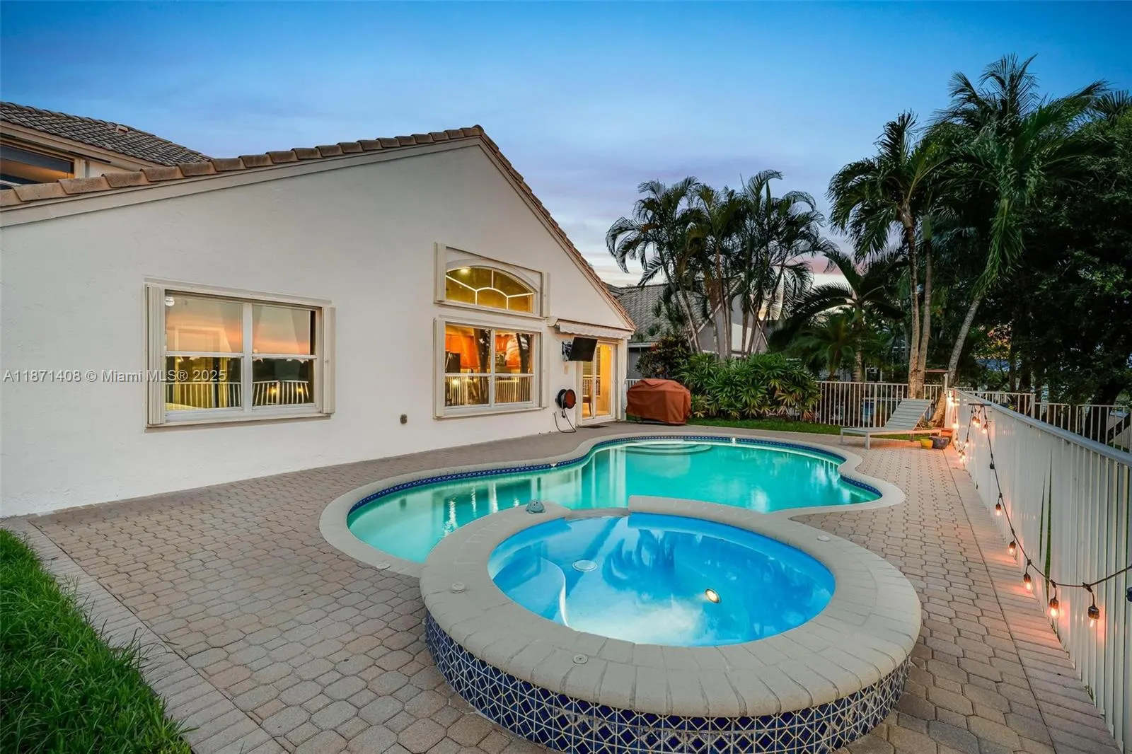 1646 NW 144th Way